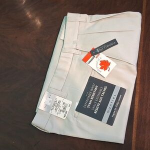 NEW! Mantles Men's  Chinos with Expandable Waist 6769